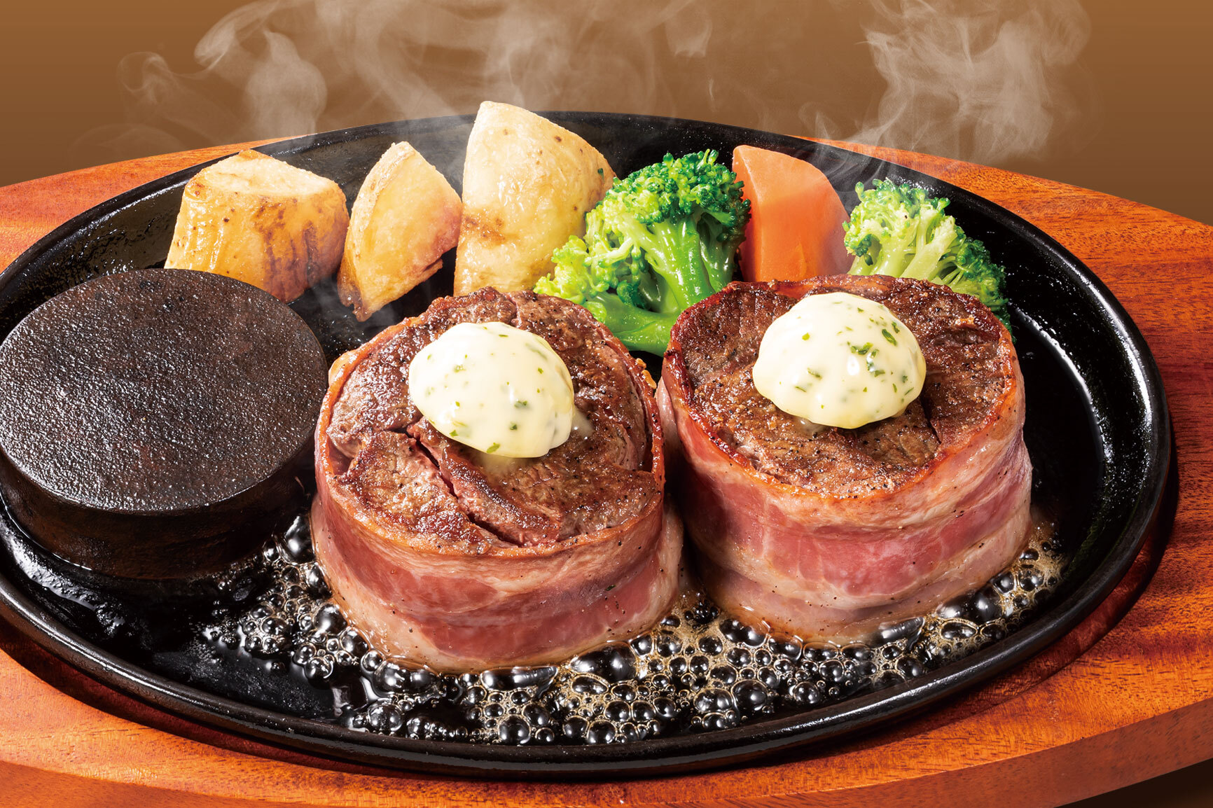 W ダブル 牛サガリステーキ 2490円 税抜 W ダブル 牛サガリステーキ 2490円 税抜